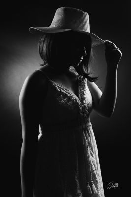 passion obscure / Schwarz-weiss  Fotografie von Fotografin Laurence Joly | STRKNG