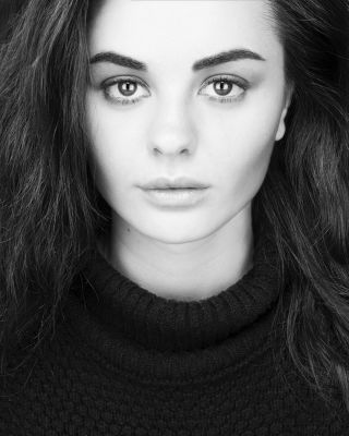 Claudia, pure beauty / Portrait  Fotografie von Fotograf Claudio Naviganti ★2 | STRKNG