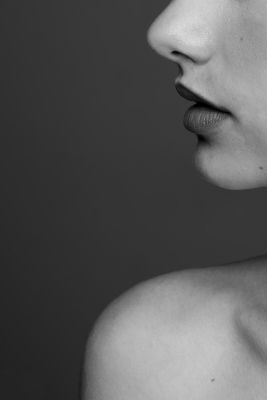 just what you need / Portrait  photography by Photographer Claudio Naviganti ★1 | STRKNG