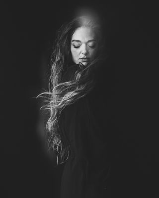 Whisper / Fine Art  Fotografie von Fotografin Monique Schneider ★9 | STRKNG