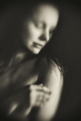 Portrait  photography by Photographer MiiY | STRKNG