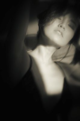 Portrait  photography by Photographer MiiY | STRKNG