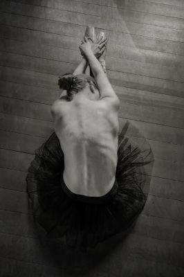 Ballerina. / Fine Art  Fotografie von Fotograf Lennart Schwirtz | STRKNG