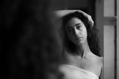Snow White / Portrait  photography by Photographer Ingrid Blessing ★2 | STRKNG