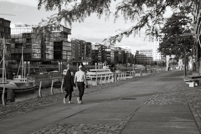 From Hamburg with Love / Street  photography by Photographer xprssnst | STRKNG