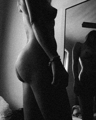 Mirror / Nude  Fotografie von Fotograf Enjai | STRKNG