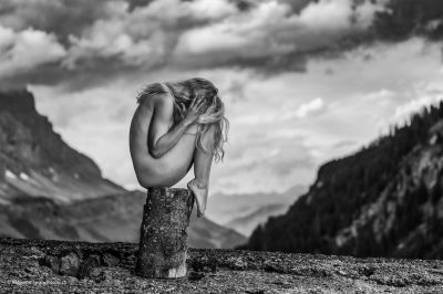 between heaven and earth / Nude  photography by Photographer reto.heiz ★6 | STRKNG