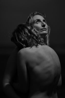 Licht / Schwarz-weiss  Fotografie von Fotografin Sandra Mago ★3 | STRKNG