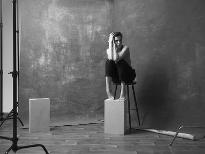 pilar in the Studio / Fine Art  Fotografie von Fotograf Nietlisbach ★1 | STRKNG