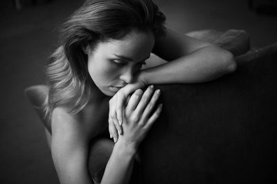 reminiscent / Portrait  photography by Photographer Cornel Waser ★3 | STRKNG