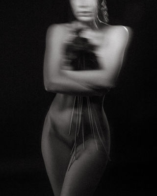 The gift of sin / Nude  Fotografie von Model Marina tells you ★5 | STRKNG