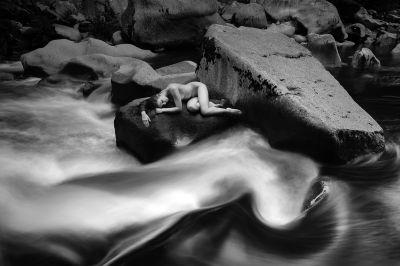 Pure Nature / Nude  Fotografie von Model kupferhaut ★28 | STRKNG