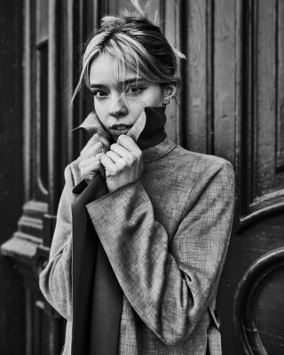 Abi / Black and White  photography by Photographer Shizuo ★3 | STRKNG