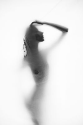 LUCY / Nude  Fotografie von Fotograf J. Bongartz ★1 | STRKNG