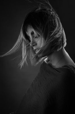 Wind Of Freedom / Schwarz-weiss  Fotografie von Fotograf Niloofar Balalami ★1 | STRKNG