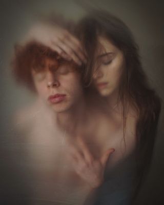 Incroci velati / Portrait  Fotografie von Fotografin Cristiana Zamboni ★10 | STRKNG