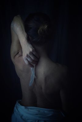 Piuma / Portrait  photography by Photographer Cristiana Zamboni ★5 | STRKNG