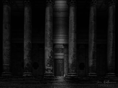 Winzig / Architecture  photography by Photographer Jörn Wallenwein ★1 | STRKNG