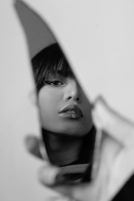 Bnw portrait / Schwarz-weiss  Fotografie von Fotografin Tina | STRKNG