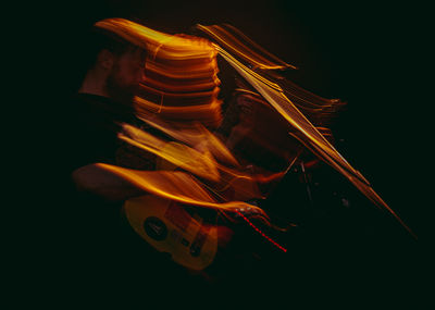 the abstract guitarist / Performance  Fotografie von Fotograf Michał Dudulewicz ★3 | STRKNG