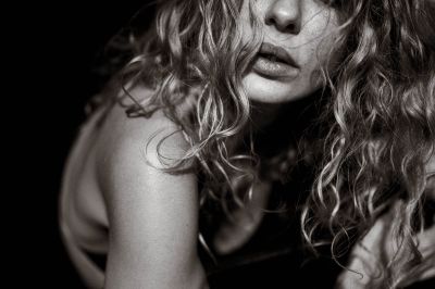 Vivien / Portrait  Fotografie von Fotograf Kai Klostermann ★1 | STRKNG