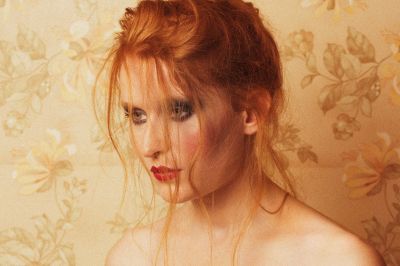 Elie in blur-2 / Portrait  photography by Photographer Pat.de.Lyon ★1 | STRKNG