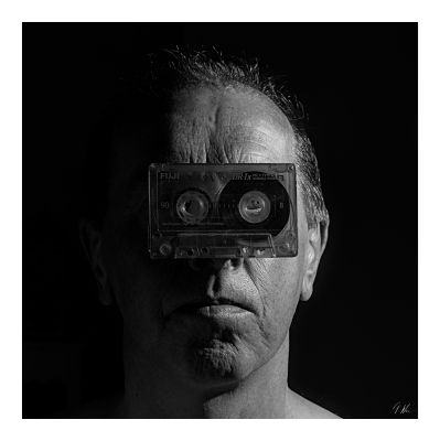 Oldschool audiophile / Conceptual  photography by Photographer Franz Hein | STRKNG