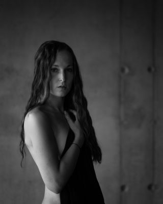 Sandra / Nude  photography by Photographer tomk-photography | STRKNG