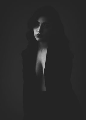 dark look / Schwarz-weiss  Fotografie von Fotograf siavosh ejlali ★4 | STRKNG