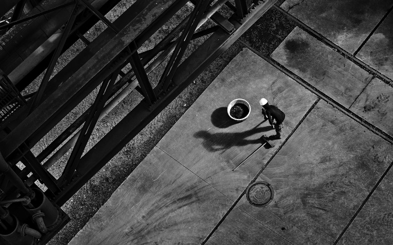 Man at work - &copy; s. monreal | Street