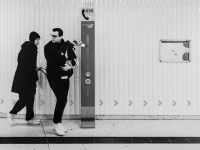 Auf der Flucht / Street  photography by Photographer s. monreal ★2 | STRKNG