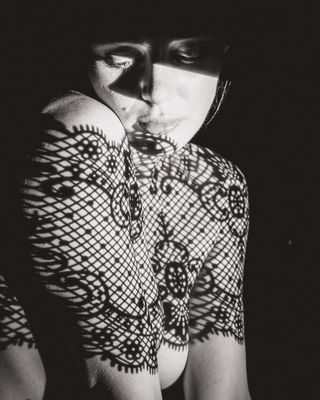 Lace / Portrait  photography by Photographer davalPHOTO ★5 | STRKNG