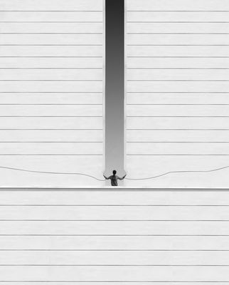 Trying to break free / Fine Art  Fotografie von Fotograf Artin Darvishi ★3 | STRKNG