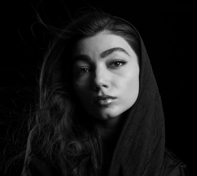 Nazanin / Portrait  photography by Photographer Amir samani | STRKNG