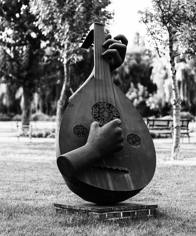 Musical instrument statue in park - &copy; Abolfazl Jafarian | Street