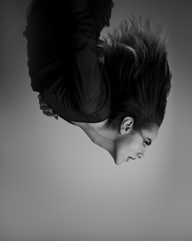 Upside Down: The Moment Between Floating - &copy; Arezoo nikookhesal | Conceptual