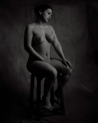 Nude  photography by Photographer آرزو نیکوخصال رزگی | STRKNG
