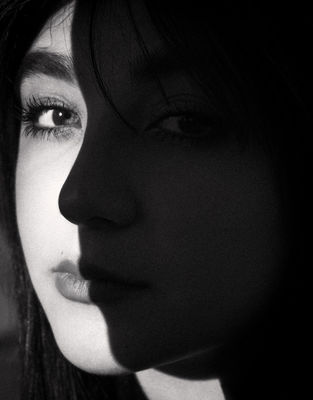 sana / Portrait  photography by Photographer nazila sazgar ★6 | STRKNG