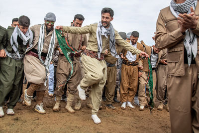 Kurdish dance for boys / Menschen  Fotografie von Fotograf FarbodBavehie ★1 | STRKNG