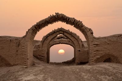 Embracing sunrise / Landscapes  photography by Photographer Noora Aghdasi | STRKNG