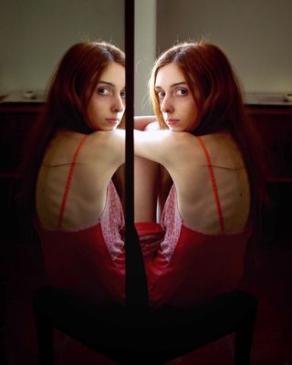 Allegra VS Allegra / Fine Art  Fotografie von Fotografin Laura Daddabbo ★16 | STRKNG