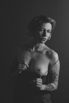 Trust / Nude  Fotografie von Model Rahel van der Meer ★12 | STRKNG