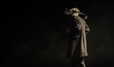 Smoking man / Menschen  Fotografie von Fotograf Frank Gerhold | STRKNG