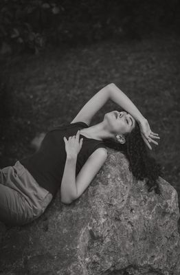 sogand / Black and White  photography by Photographer sepide fakhar | STRKNG