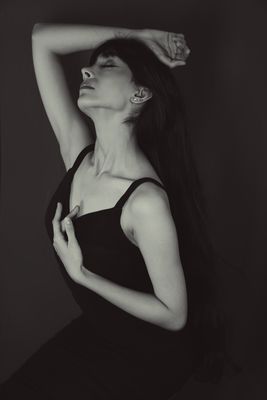 mahshad / Schwarz-weiss  Fotografie von Fotograf sepide fakhar | STRKNG