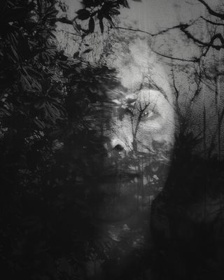 Essence / Conceptual  photography by Photographer Manuela Frattini | STRKNG