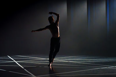 Solitude Dancing / Performance  Fotografie von Fotograf Michel neemt Foto&#039;s | STRKNG