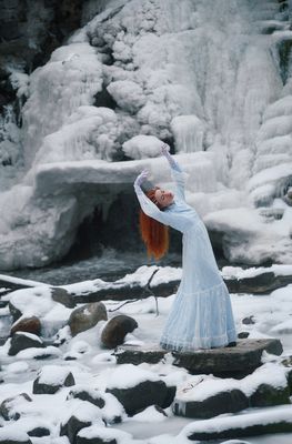 Ice age / Fine Art  Fotografie von Model Alena Swampy | STRKNG