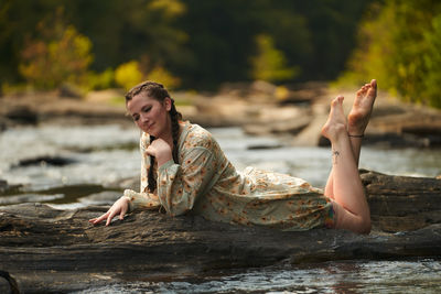 Fineart meets the river / Fashion / Beauty  photography by Photographer New Georgian Studios | STRKNG