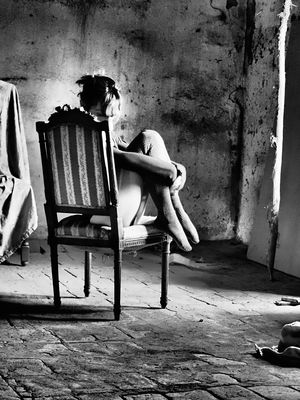 once upon a time / 2025-04-20 once upon a time / Portrait Fotografie von Fotografin sara cattaneo ★1 | STRKNG